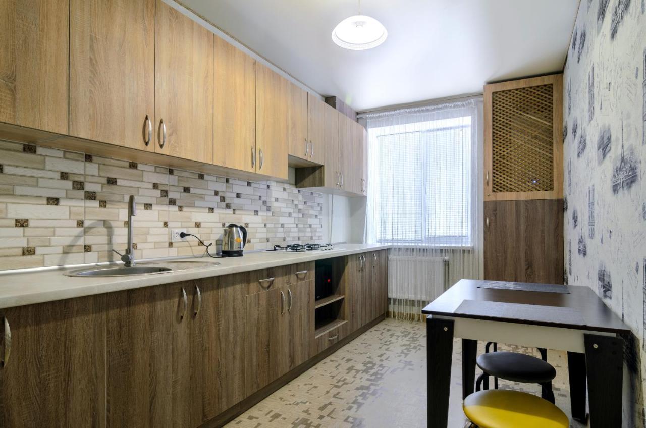 Flat in the city center Soumy Extérieur photo